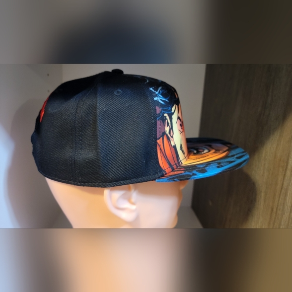 BNWOT Youth Superman Snapback Hat - Picture 4 of 6